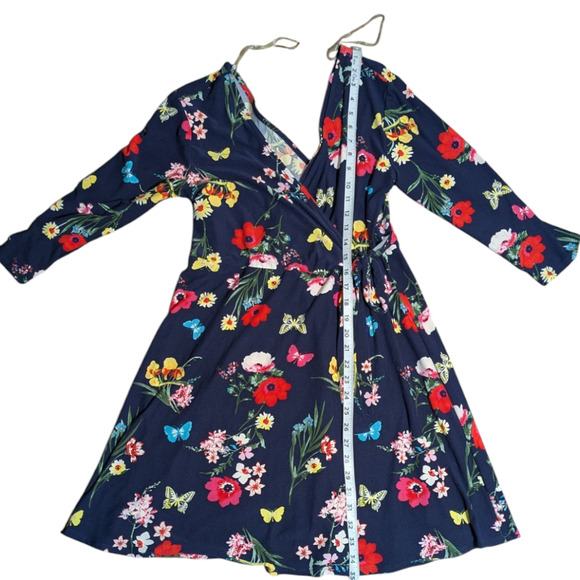 No Boundaries ~ Women's ~ Blue Dress ~ Size 11-13 ~ Large Flower Design - Picture 2 of 5